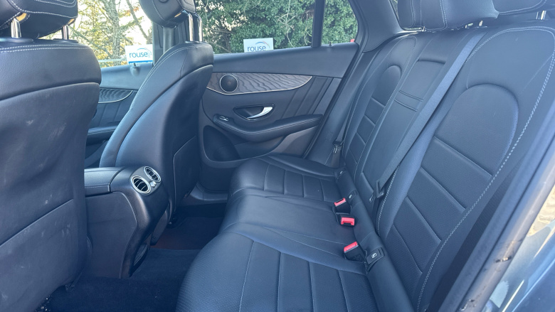 Mercedes-Benz GLC 250 4Matic AMG Line Premium 5dr 9G-Tronic Petrol Estate